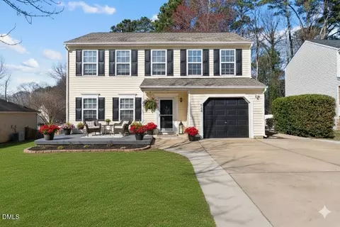 612 Champion St, Clayton, NC 27520