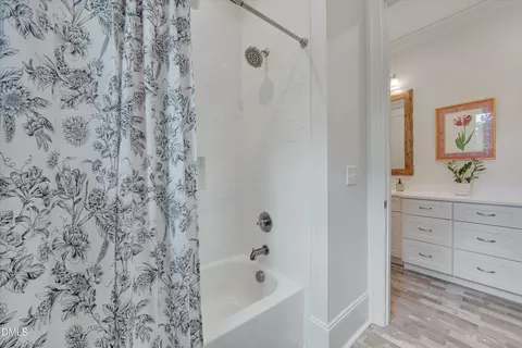 Bath - 2314 Cardinal Dr, Durham, NC 27707 photo 7 of 9