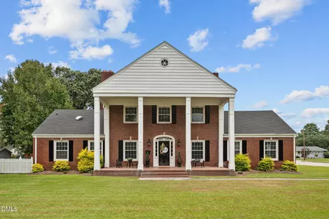 800 S Howard Cir, Tarboro, NC 27886
