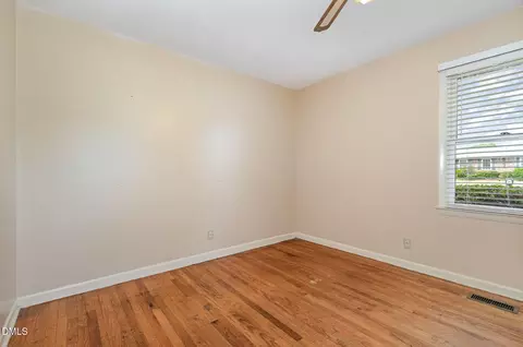 Bedroom - 274 Erwin St, Coats, NC 27521 photo 4 of 5