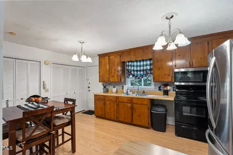 Kitchen - 13808 Labaron Dr, Willow Spring, NC 27592 photo 1 of 2