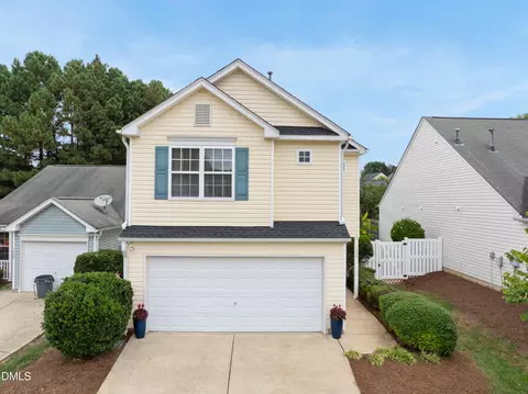 1204 Meadow Moss Ct, Raleigh, NC 27613