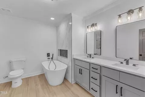 Bath - 3100 Greenville Loop Rd, Wake Forest, NC 27587 photo 1 of 5