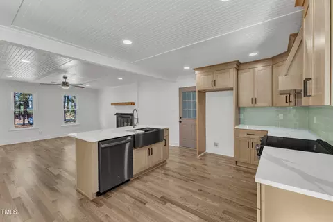 Kitchen - 3100 Greenville Loop Rd, Wake Forest, NC 27587 photo 5 of 7