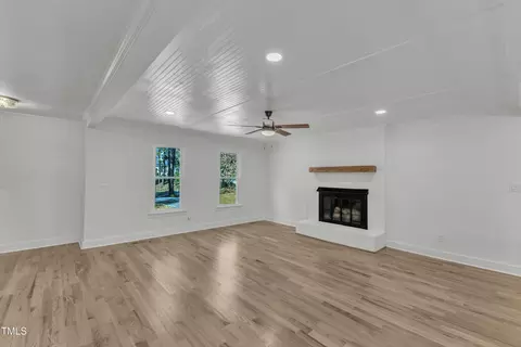 Living - 3100 Greenville Loop Rd, Wake Forest, NC 27587 photo 3 of 3