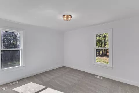 Bedroom - 3100 Greenville Loop Rd, Wake Forest, NC 27587 photo 8 of 13