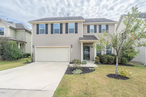 2756 Shepherd Valley St, Raleigh, NC 27610
