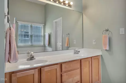 Bath - 107 Alumni Ave, Durham, NC 27713 photo 2 of 2