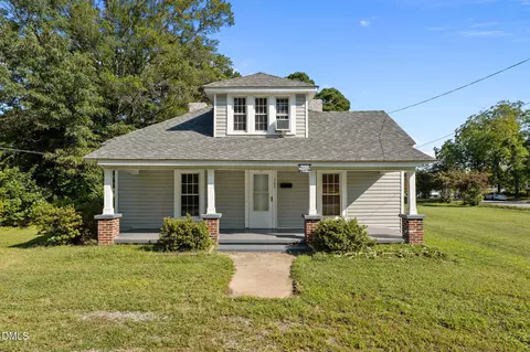 705 Durham St, Burlington, NC 27217