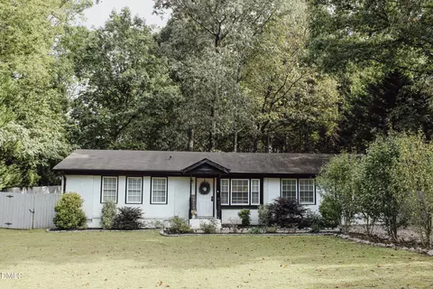7300 Carlton Dr, Raleigh, NC 27616