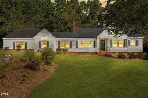 1306 Sunset Dr, Siler City, NC 27344