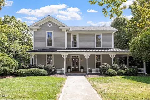228 N Main St, Wake Forest, NC 27587