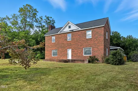 216 Brantleytown Rd, Zebulon, NC 27597