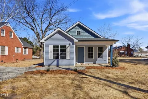 404 W James St, La Grange, NC 28551
