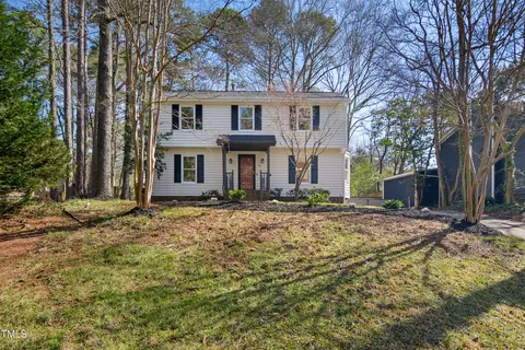 7216 Bluffside Ct, Raleigh, NC 27615