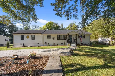 717 Brookgreen Ter, Graham, NC 27253