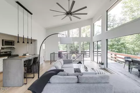 Living - 8 Robin Rd, Semora, NC 27343 photo 1 of 6