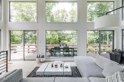 Living - 8 Robin Rd, Semora, NC 27343 photo 3 of 6