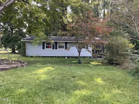 7201 Bentley Cir, Raleigh, NC 27616