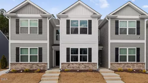 8510 Beckett Chase Way, Raleigh, NC 27616