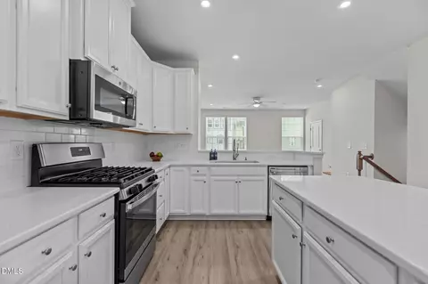 Kitchen - 1119 Platform Dr, Apex, NC 27502 photo 2 of 2