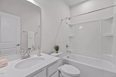 Bath - 1119 Platform Dr, Apex, NC 27502 photo 4 of 5