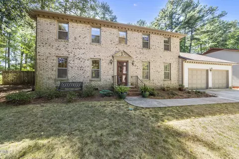 1201 Deerfield Dr, Cary, NC 27511