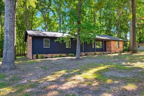1214 E Oak Dr, Durham, NC 27712