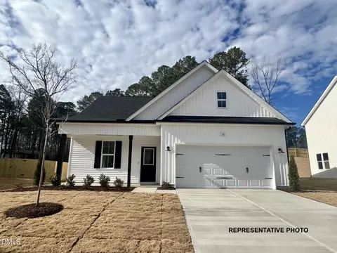 216 Cordgrass Ct, Smithfield, NC 27577