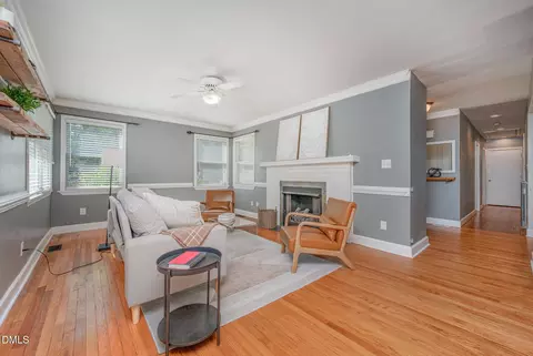 111 Lang St, Durham, NC 27703