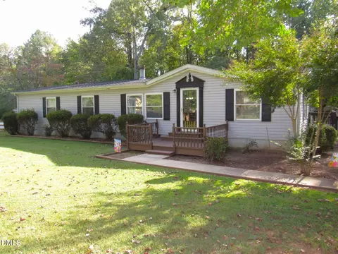 34 Waters Edge Cv, Henderson, NC 27537