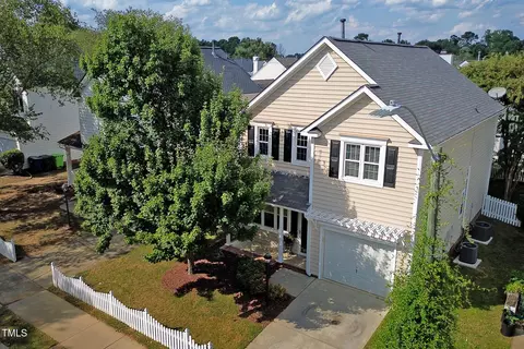 5008 Dawn Piper Dr, Raleigh, NC 27613