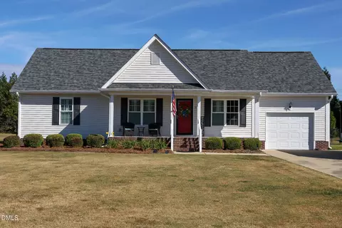 30 Northgate Ln, Clinton, NC 28328
