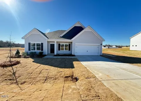260 Freedom Heights Ln, Smithfield, NC 27577