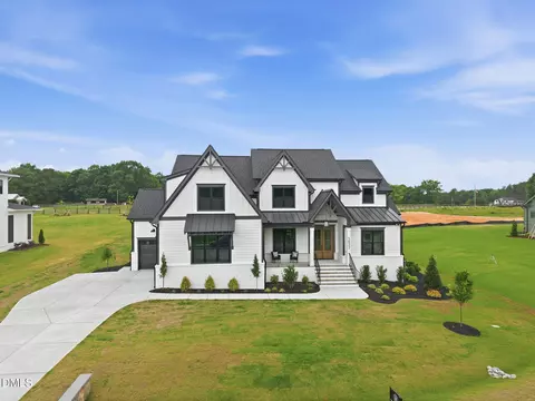 Exterior - 5852 Carriage Gate Dr, Raleigh, NC 27603 photo 9 of 9