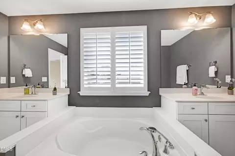 722 Mcrae Rd, Cary, NC 27519 photo 38