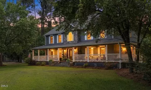 1746 Little Divine Rd, Selma, NC 27576