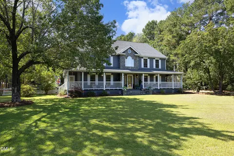 1746 Little Divine Rd, Selma, NC 27576