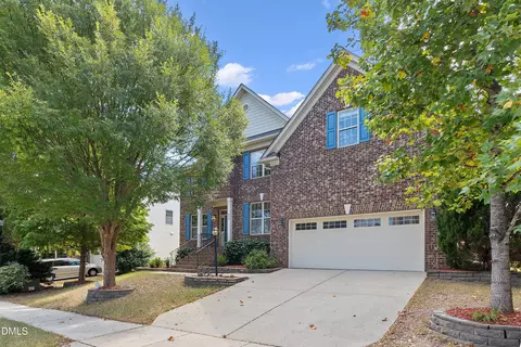 825 River Song Pl, Cary, NC 27519