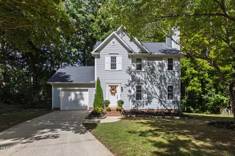 226 Amberglow Pl, Cary, NC 27513