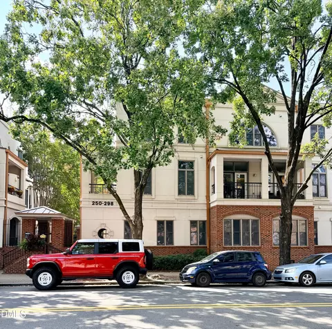 250 E Davie St, Raleigh, NC 27601
