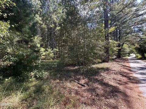 6670 Nc-210, Angier, NC 27501