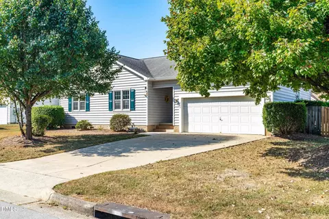 800 Teulon Way, Apex, NC 27502