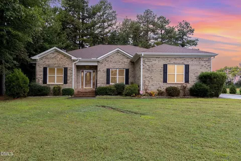 412 Eagle Ct, Henderson, NC 27536