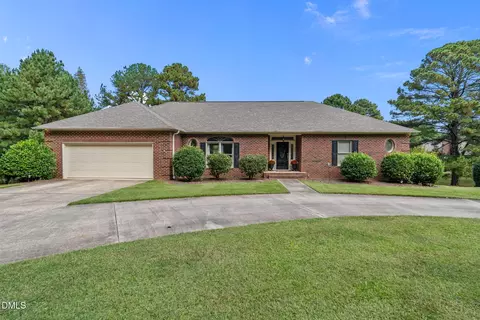 1121 Revenell Dr, Sanford, NC 27330