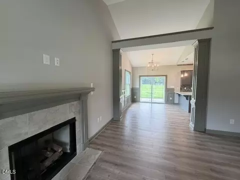 100 Lynn Ln, Selma, NC 27576