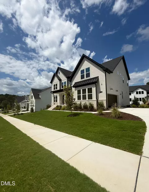 813 Timber Mist Ct, Cary, NC 27519