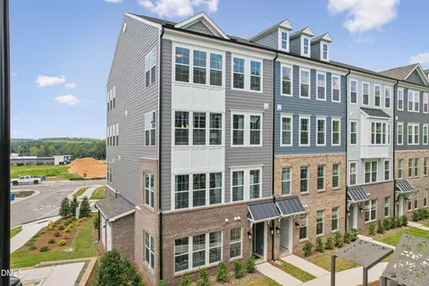 403 Grove Overlook Ln # 200, Wake Forest, NC 27587