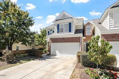 8021 Thrush Ridge Ln, Raleigh, NC 27615