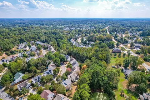 View/Area - 5708 Catskill Ct, Durham, NC 27713 photo 5 of 5